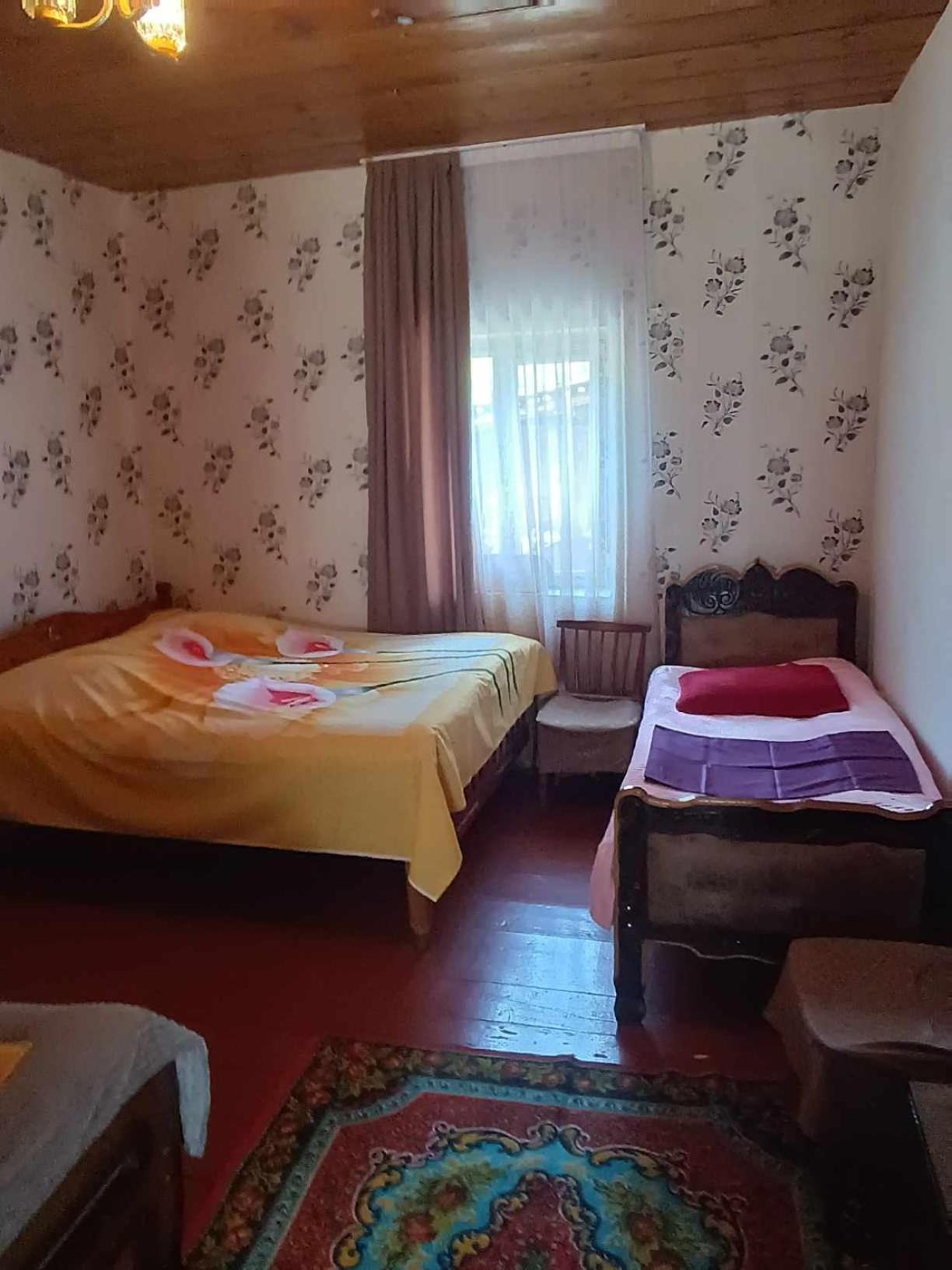 Guest House In Zhabeshi Lali ภายนอก รูปภาพ