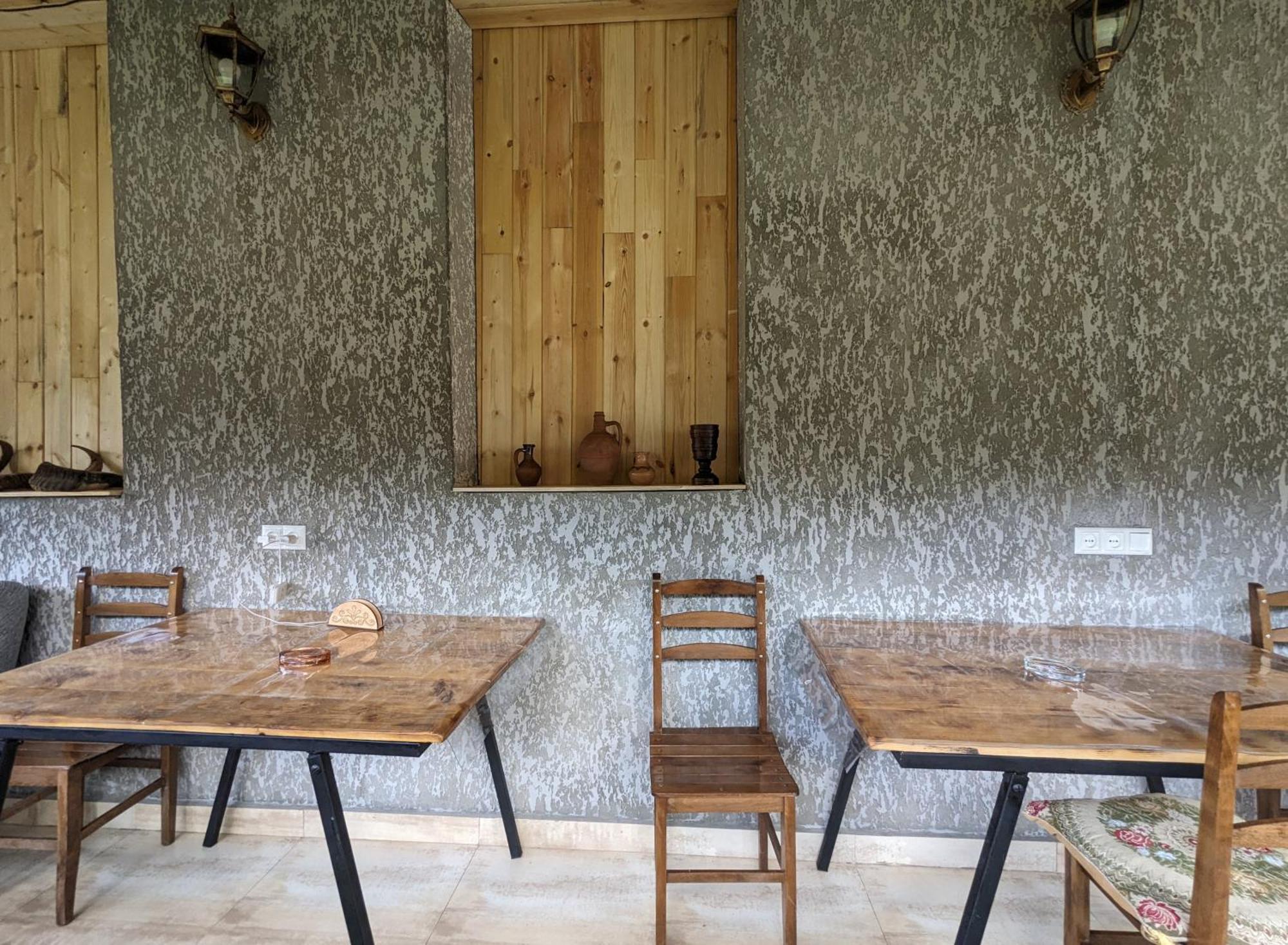 Guest House In Zhabeshi Lali ภายนอก รูปภาพ